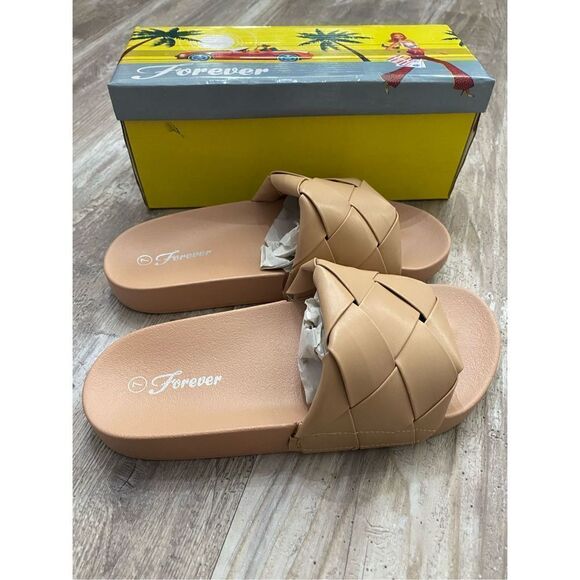 Akira Forever Tan Nude Basket Weave Slide Sandal Women’s Size 7 - Picture 2 of 3